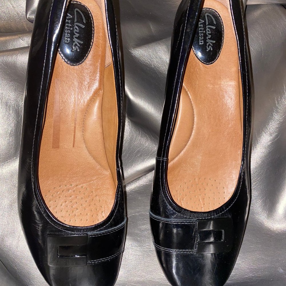 Clarks Artisan Leather Ladies Black Shoes sz 10 USED ONCE